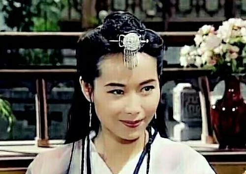 倚天屠龙记，叶童